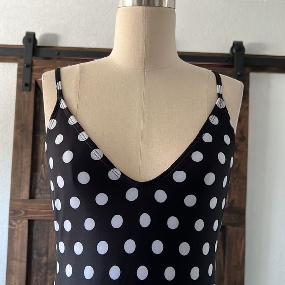 Nasty Gal Alina Polka Dot Swimsuit Sz-4 - Picture 5 of 8